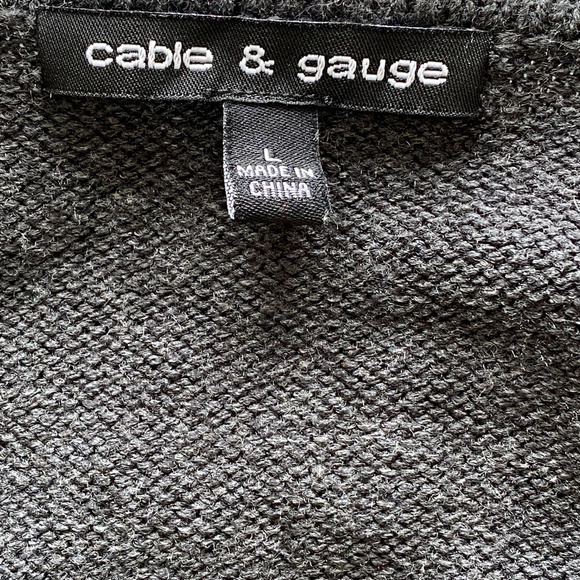 Cable & Gauge Knit Gray Sweater with Buttons - Picture 4 of 4